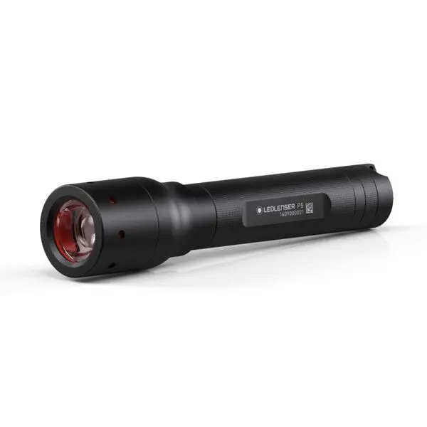Ledlenser P5 taskulamppu, musta